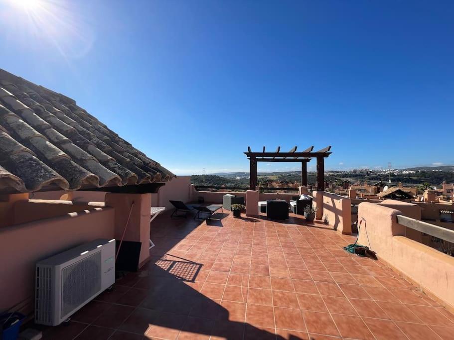 Schoenes Penthouse Mit Meerblick Pura Vida Bahia de Casares Zewnętrze zdjęcie